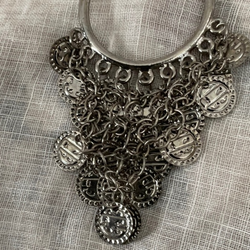 SILVER TONED WIRE HANG, ROUND HOOP EARRINGS - Picture 2 of 2